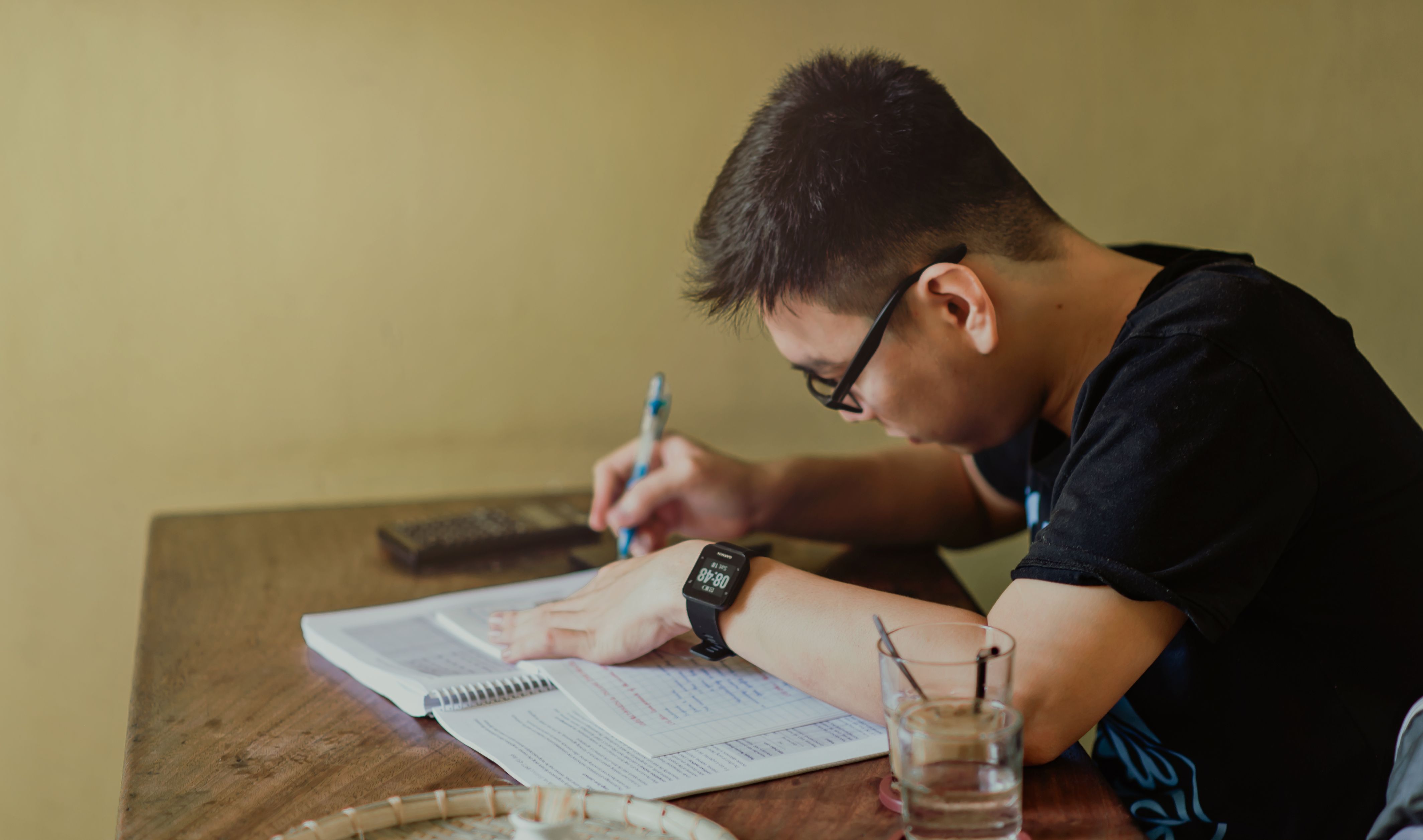 How to study for the CDL test — student reviewing manual with notebook